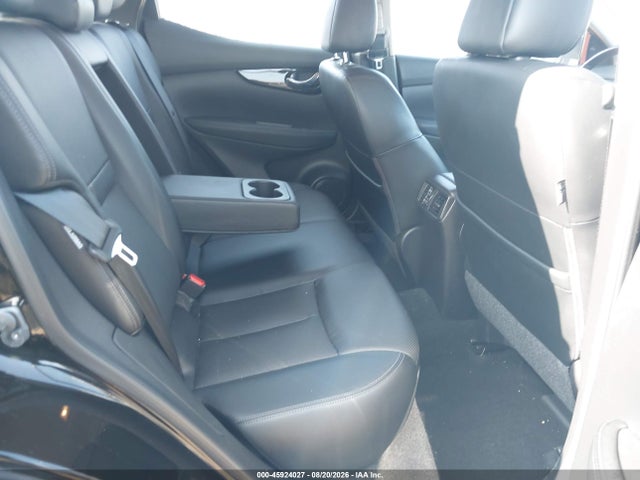2021 Nissan Rogue Sport Sl Awd Xtronic Cvt მანქანა იყიდება აუქციონზე, vin: JN1BJ1CW1MW453397, აუქციონის ნომერი: 45924027