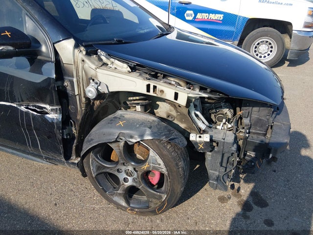 2012 Volkswagen Gti 4-door მანქანა იყიდება აუქციონზე, vin: WVWGV7AJXCW295495, აუქციონის ნომერი: 45924028