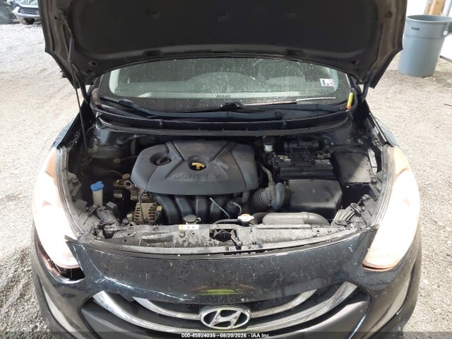 2013 Hyundai Elantra Gt მანქანა იყიდება აუქციონზე, vin: KMHD35LE6DU073218, აუქციონის ნომერი: 45924035