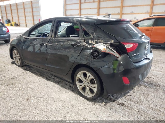 2013 Hyundai Elantra Gt მანქანა იყიდება აუქციონზე, vin: KMHD35LE6DU073218, აუქციონის ნომერი: 45924035