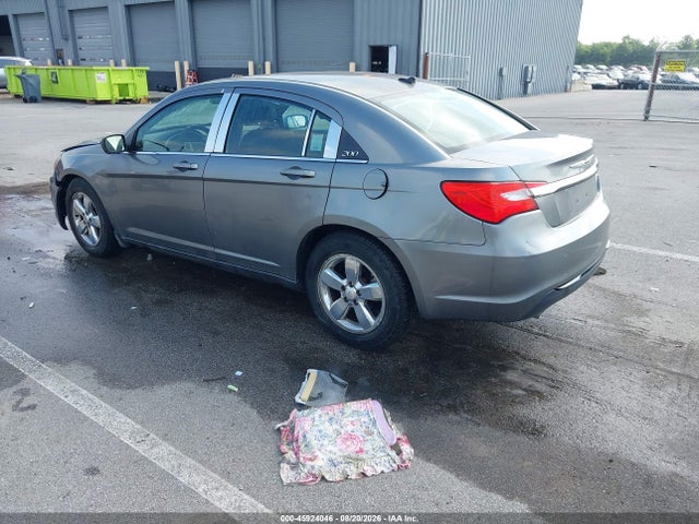 2011 Chrysler 200 S მანქანა იყიდება აუქციონზე, vin: 1C3BC8FG3BN615848, აუქციონის ნომერი: 45924046
