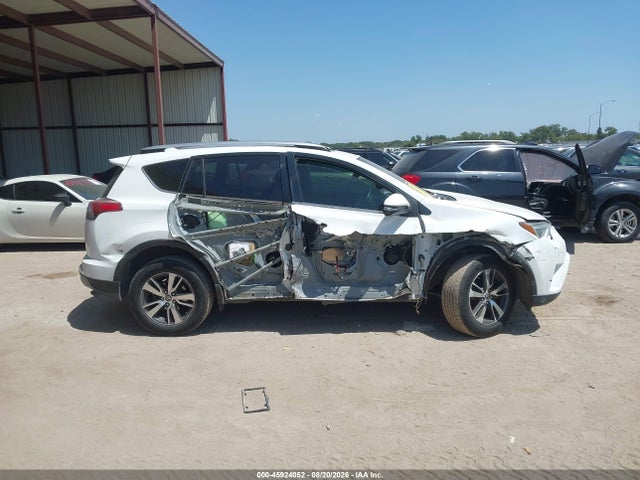 Aukcja sprzedaży 2018 Toyota Rav4 Xle, vin: JTMWFREVXJJ206732, numer aukcji: 45924052
