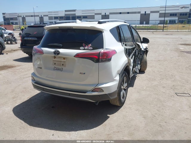 Aukcja sprzedaży 2018 Toyota Rav4 Xle, vin: JTMWFREVXJJ206732, numer aukcji: 45924052