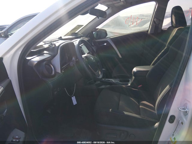 Aukcja sprzedaży 2018 Toyota Rav4 Xle, vin: JTMWFREVXJJ206732, numer aukcji: 45924052