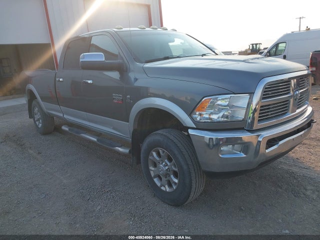 45924060 :رقم المزاد ، 3C63D3JL8CG302509 vin ، 2012 Ram 3500 Laramie مزاد بيع