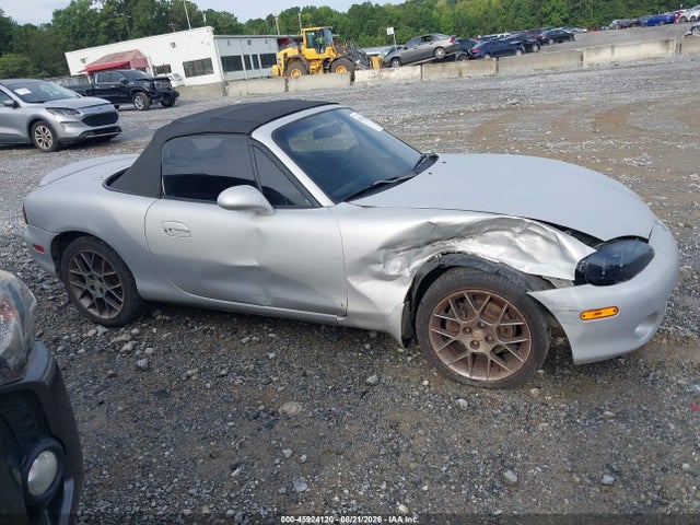 45924120 :رقم المزاد ، JM1NB353940401900 vin ، 2004 Mazda Mx-5 Miata Cloth مزاد بيع