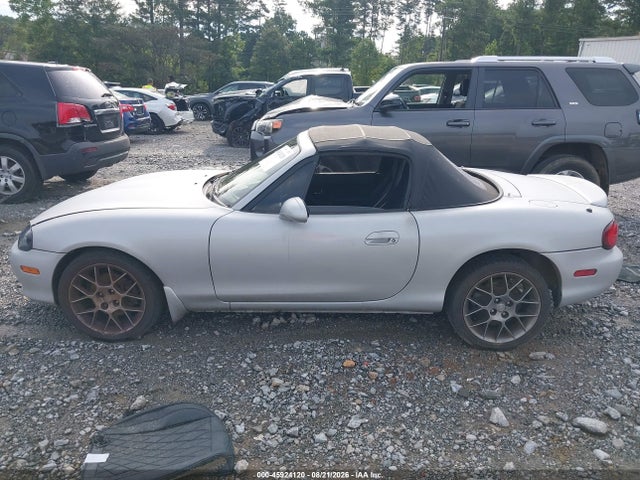 45924120 :رقم المزاد ، JM1NB353940401900 vin ، 2004 Mazda Mx-5 Miata Cloth مزاد بيع