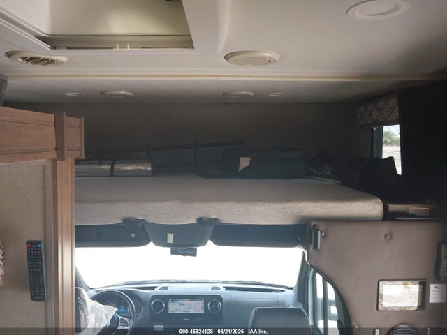 45924128 :رقم المزاد ، WDAPF4CD6KN033970 vin ، 2019 Mercedes-benz Sprinter 4500 Standard Roof V6 مزاد بيع