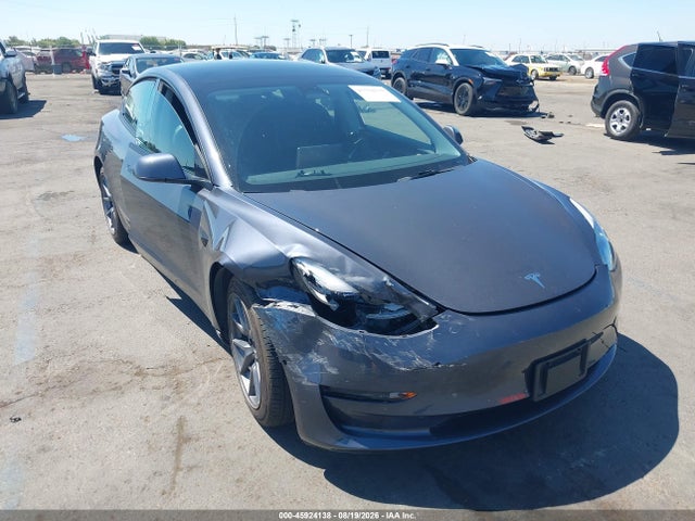 45924138 :رقم المزاد ، 5YJ3E1EA7NF328823 vin ، 2022 Tesla Model 3 Rear-wheel Drive مزاد بيع