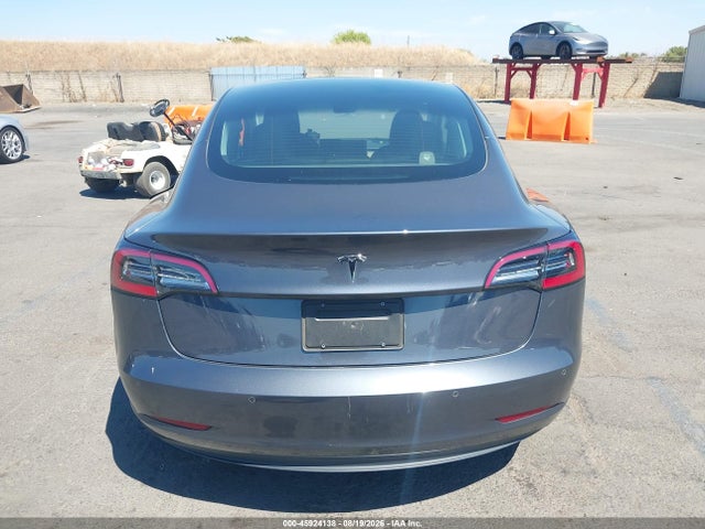 Aukcja sprzedaży 2022 Tesla Model 3 Rear-wheel Drive, vin: 5YJ3E1EA7NF328823, numer aukcji: 45924138