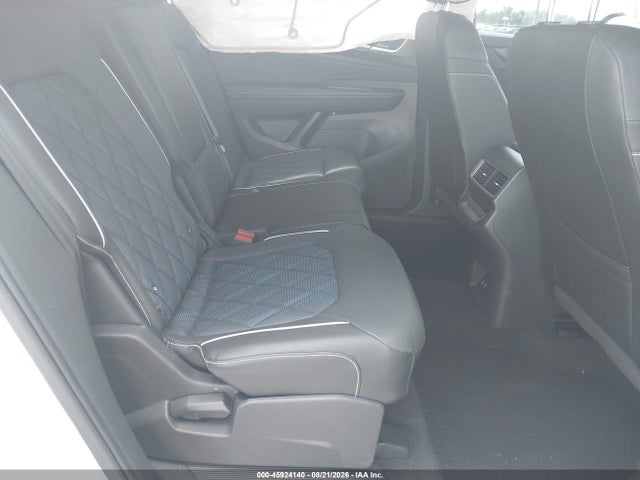 2026 Volkswagen Atlas Cross Sport Sel Premium R-line მანქანა იყიდება აუქციონზე, vin: 1V2FC2CA6TC207866, აუქციონის ნომერი: 45924140