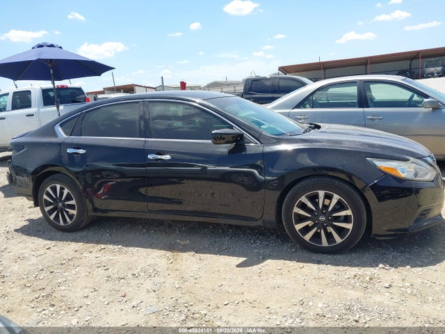 45924151 :رقم المزاد ، 1N4AL3APXJC243846 vin ، 2018 Nissan Altima 2.5 Sv مزاد بيع