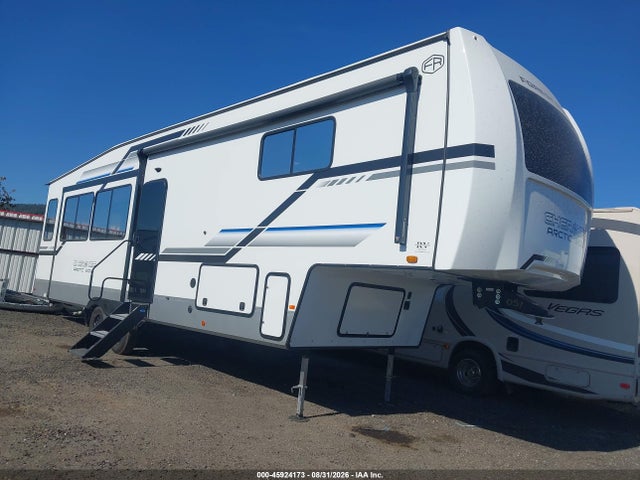 Продаж на аукціоні авто 2025 Forest River Cherokee Arctic Wolf, vin: 5ZT3CKYB0S0718719, номер лоту: 45924173