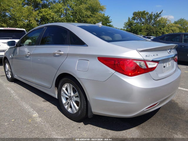 2013 Hyundai Sonata Gls მანქანა იყიდება აუქციონზე, vin: 5NPEB4AC3DH690500, აუქციონის ნომერი: 45924189