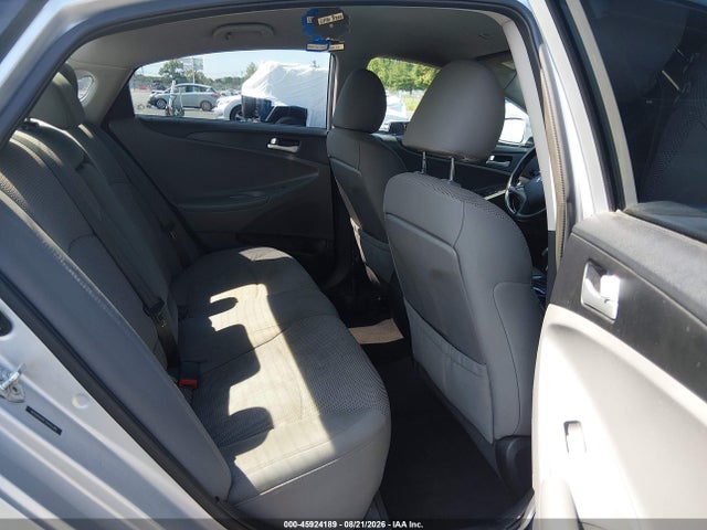 2013 Hyundai Sonata Gls მანქანა იყიდება აუქციონზე, vin: 5NPEB4AC3DH690500, აუქციონის ნომერი: 45924189
