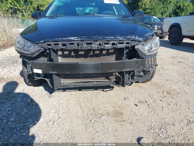 2018 Hyundai Elantra Se მანქანა იყიდება აუქციონზე, vin: 5NPD74LF3JH340333, აუქციონის ნომერი: 45924218
