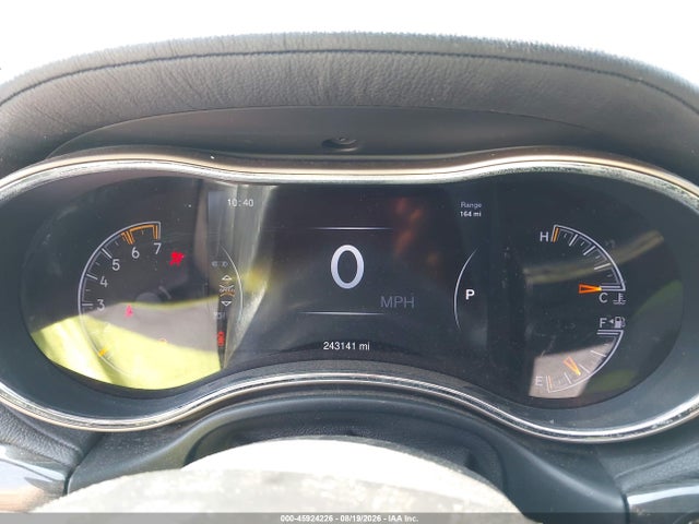 2015 Jeep Grand Cherokee Overland მანქანა იყიდება აუქციონზე, vin: 1C4RJFCT1FC712795, აუქციონის ნომერი: 45924226