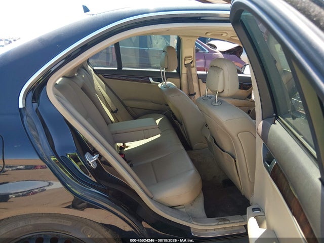 Продаж на аукціоні авто 2013 Mercedes-benz C 250 Sport, vin: WDDGF4HB7DA808863, номер лоту: 45924246