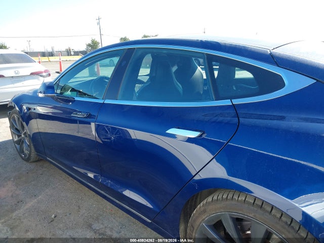 Tesla Model S 100d/60d/75d/90d/p100d 2017 5YJSA1E40HF186241 Image 15