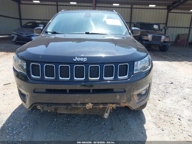 Продажа на аукционе авто 2019 Jeep Compass Latitude 4x4, vin: 3C4NJDBB1KT760923, номер лота: 45924296