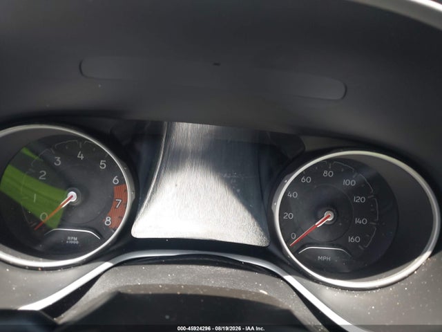 Продажа на аукционе авто 2019 Jeep Compass Latitude 4x4, vin: 3C4NJDBB1KT760923, номер лота: 45924296