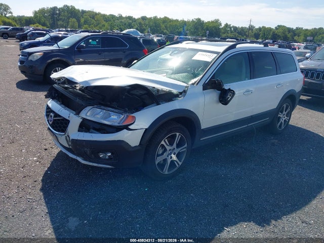 Продажа на аукционе авто 2015 Volvo Xc70 T6, vin: YV4902NK7F1212035, номер лота: 45924312
