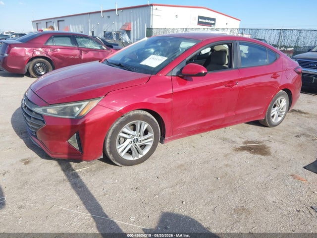 Hyundai ELANTRA SEL 2019 KMHD84LF1KU845030 Image 2