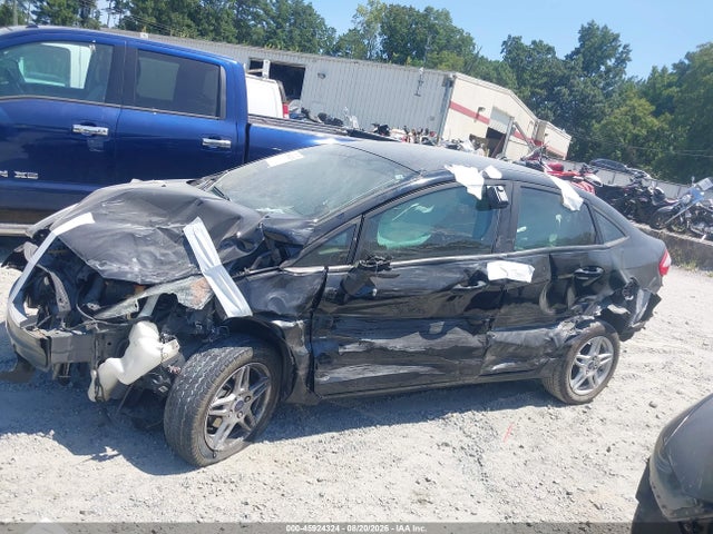 2018 Ford Fiesta Se მანქანა იყიდება აუქციონზე, vin: 3FADP4BJ2JM131462, აუქციონის ნომერი: 45924324
