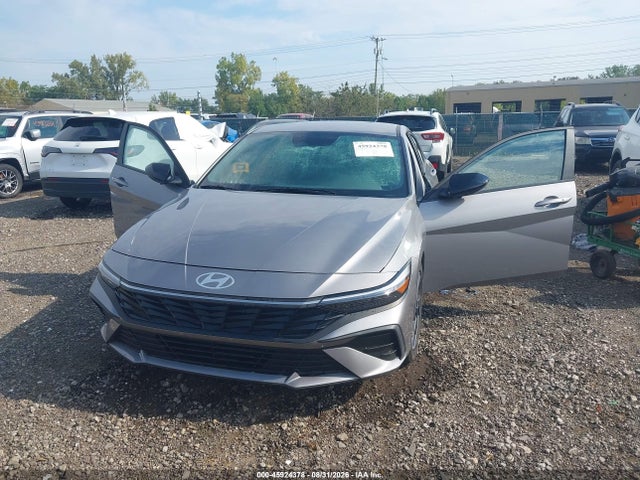 Продажа на аукционе авто 2025 Hyundai Elantra Sel Sport, vin: KMHLM4DG0SU993717, номер лота: 45924378
