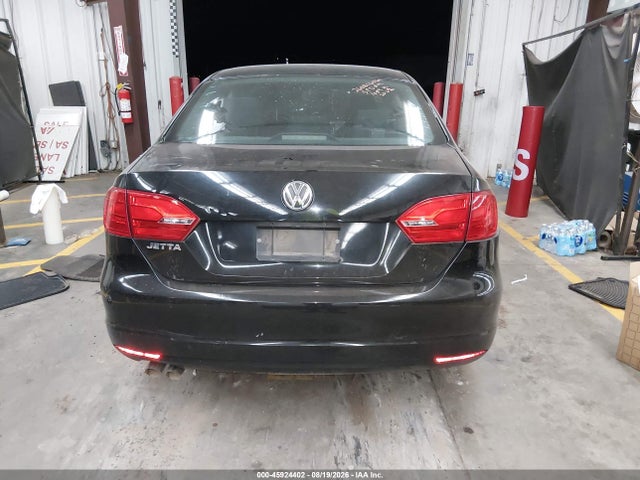 45924402 :رقم المزاد ، 3VW2K7AJ7DM382062 vin ، 2013 Volkswagen Jetta 2.0l S مزاد بيع