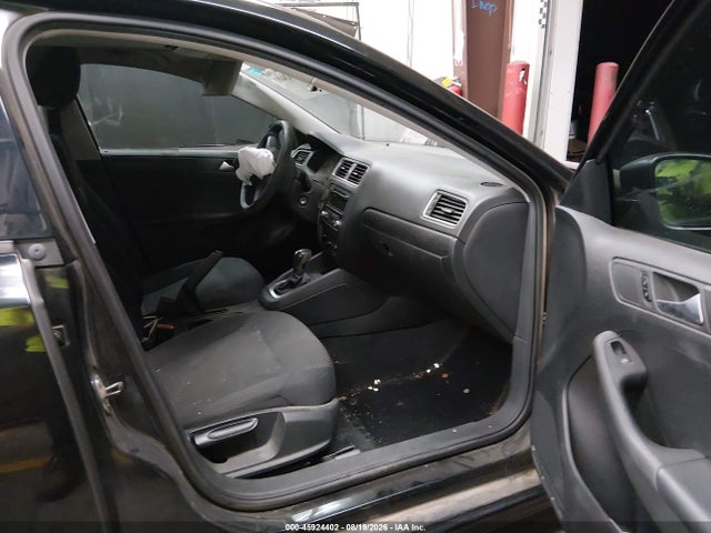 45924402 :رقم المزاد ، 3VW2K7AJ7DM382062 vin ، 2013 Volkswagen Jetta 2.0l S مزاد بيع