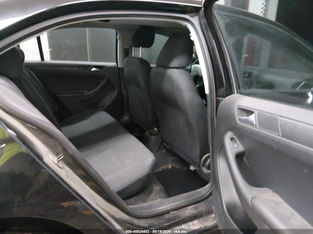 45924402 :رقم المزاد ، 3VW2K7AJ7DM382062 vin ، 2013 Volkswagen Jetta 2.0l S مزاد بيع