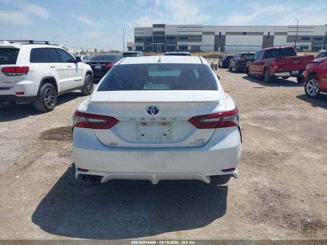 45924409 :رقم المزاد ، 4T1K31AK4MU550477 vin ، 2021 Toyota Camry Xse Hybrid مزاد بيع