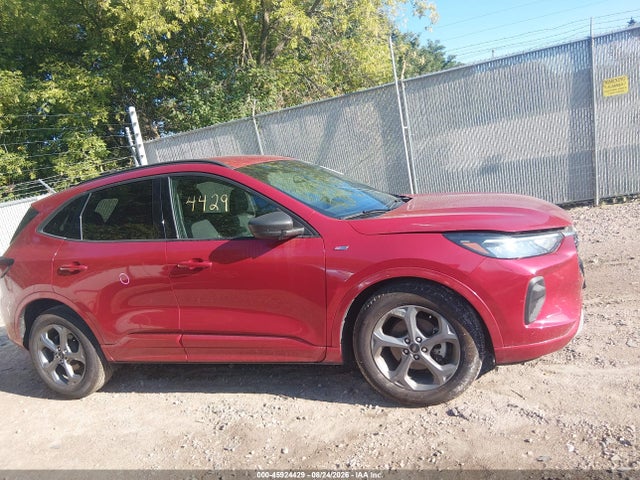 45924429 :رقم المزاد ، 1FMCU0MN7PUA52408 vin ، 2023 Ford Escape St-line مزاد بيع