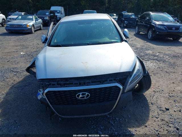 Aukcja sprzedaży 2017 Hyundai Sonata Hybrid Limited, vin: KMHE34L33HA063265, numer aukcji: 45924439