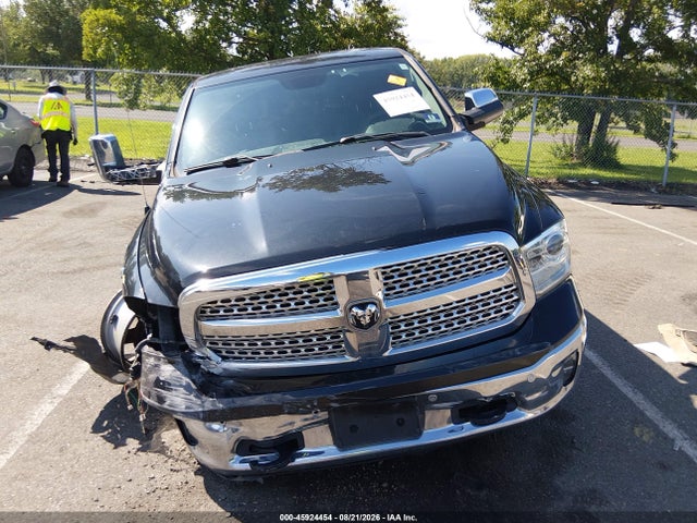 Aukcja sprzedaży 2017 Ram 1500 Laramie  4x4 5'7 Box, vin: 1C6RR7NT4HS614288, numer aukcji: 45924454