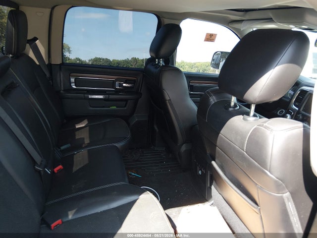 Aukcja sprzedaży 2017 Ram 1500 Laramie  4x4 5'7 Box, vin: 1C6RR7NT4HS614288, numer aukcji: 45924454
