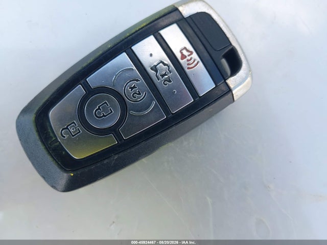 45924467 :رقم المزاد ، 3FA6P0H96HR104194 vin ، 2017 Ford Fusion Se مزاد بيع