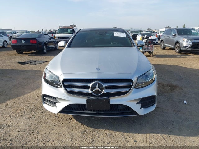 45924486 :رقم المزاد ، WDDZF4KB6HA170810 vin ، 2017 Mercedes-benz E 300 4matic مزاد بيع