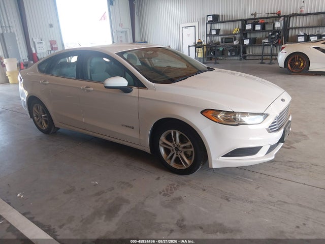 Продажа на аукционе авто 2018 Ford Fusion Hybrid S, vin: 3FA6P0UU3JR254361, номер лота: 45924496