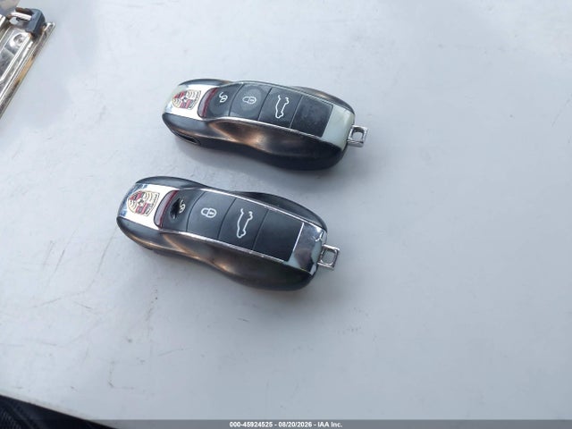 45924525 :رقم المزاد ، WP1AA2A21CLA12382 vin ، 2012 Porsche Cayenne مزاد بيع