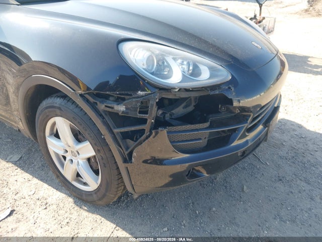 45924525 :رقم المزاد ، WP1AA2A21CLA12382 vin ، 2012 Porsche Cayenne مزاد بيع