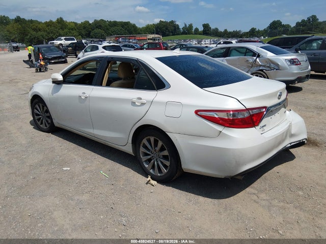 Aukcja sprzedaży 2017 Toyota Camry Xle V6, vin: 4T1BK1FKXHU585008, numer aukcji: 45924527