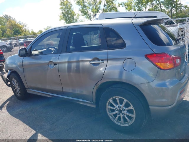 Продаж на аукціоні авто 2011 Mitsubishi Outlander Sport Es, vin: JA4AP3AU6BZ002251, номер лоту: 45924528