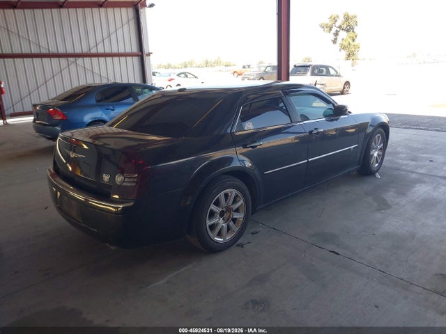 Продаж на аукціоні авто 2010 Chrysler 300c Hemi, vin: 2C3CA6CT8AH199898, номер лоту: 45924531