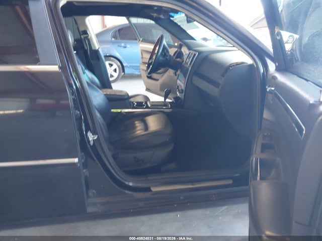 Продаж на аукціоні авто 2010 Chrysler 300c Hemi, vin: 2C3CA6CT8AH199898, номер лоту: 45924531