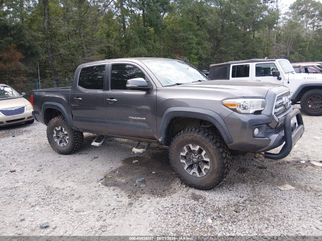 2017 Toyota Tacoma Trd Off Road მანქანა იყიდება აუქციონზე, vin: 5TFCZ5ANXHX074605, აუქციონის ნომერი: 45924557