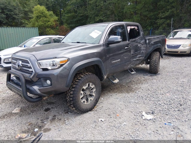2017 Toyota Tacoma Trd Off Road მანქანა იყიდება აუქციონზე, vin: 5TFCZ5ANXHX074605, აუქციონის ნომერი: 45924557