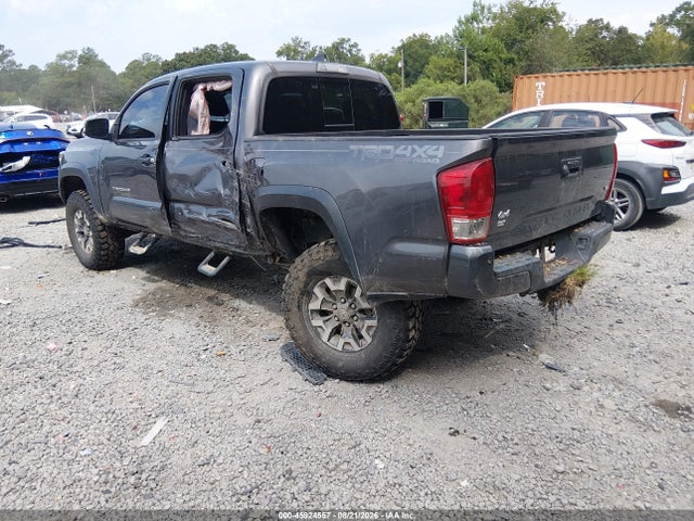 2017 Toyota Tacoma Trd Off Road მანქანა იყიდება აუქციონზე, vin: 5TFCZ5ANXHX074605, აუქციონის ნომერი: 45924557