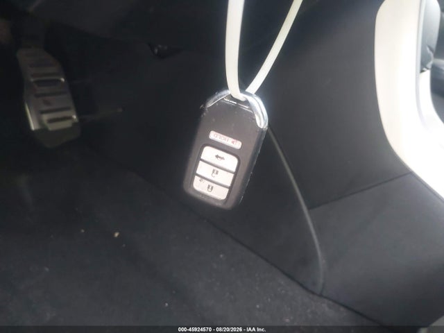 45924570 :رقم المزاد ، 1HGCR2F73FA047532 vin ، 2015 Honda Accord Ex مزاد بيع